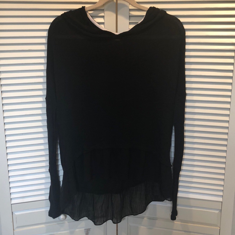 Black Sweater/Hoodie